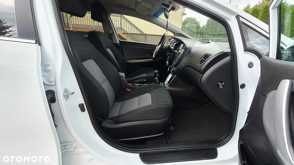 Kia Ceed 1.6 CRDi 136 ISG Platinum Edition - 31