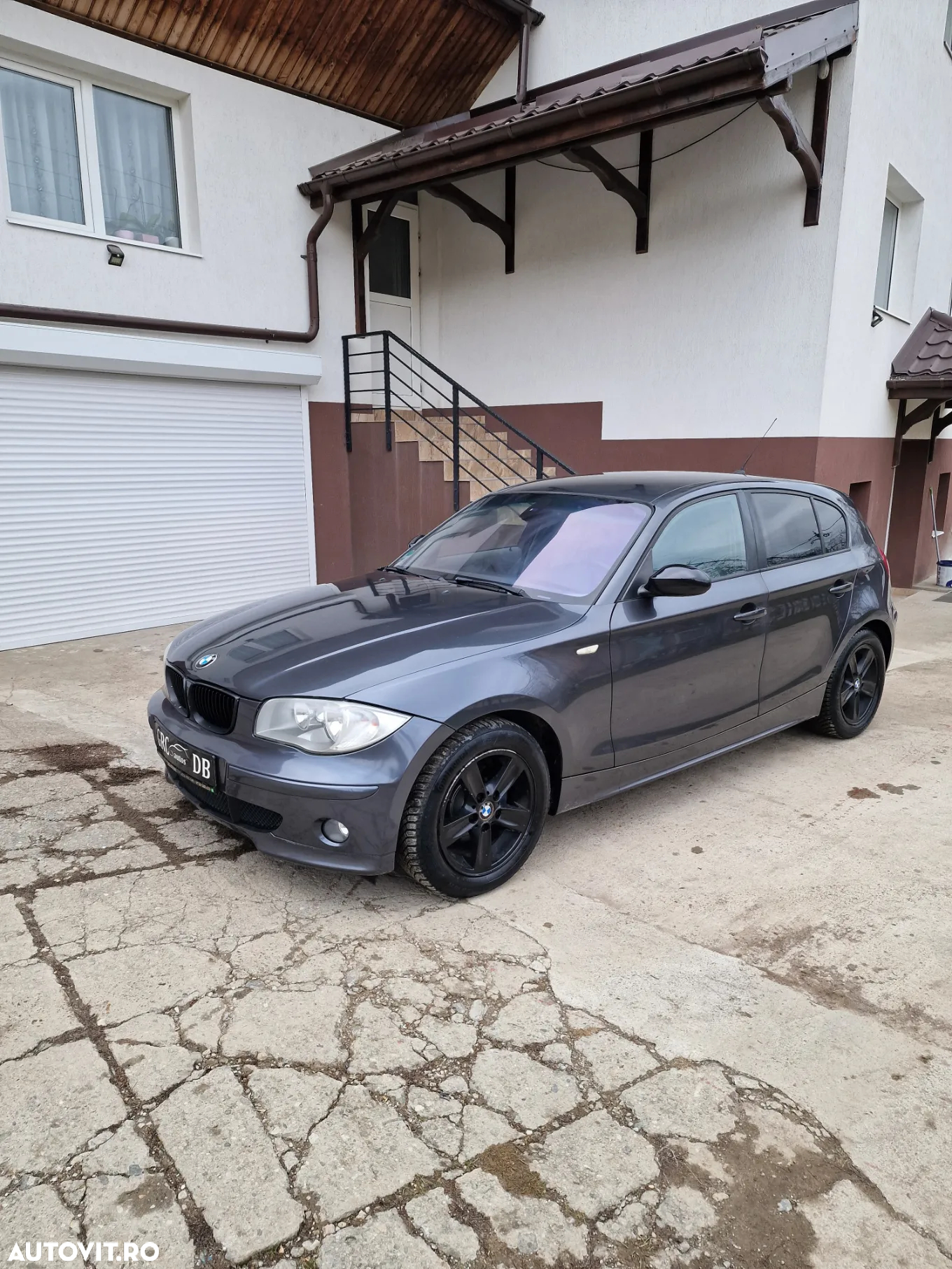 BMW Seria 1 118d - 22
