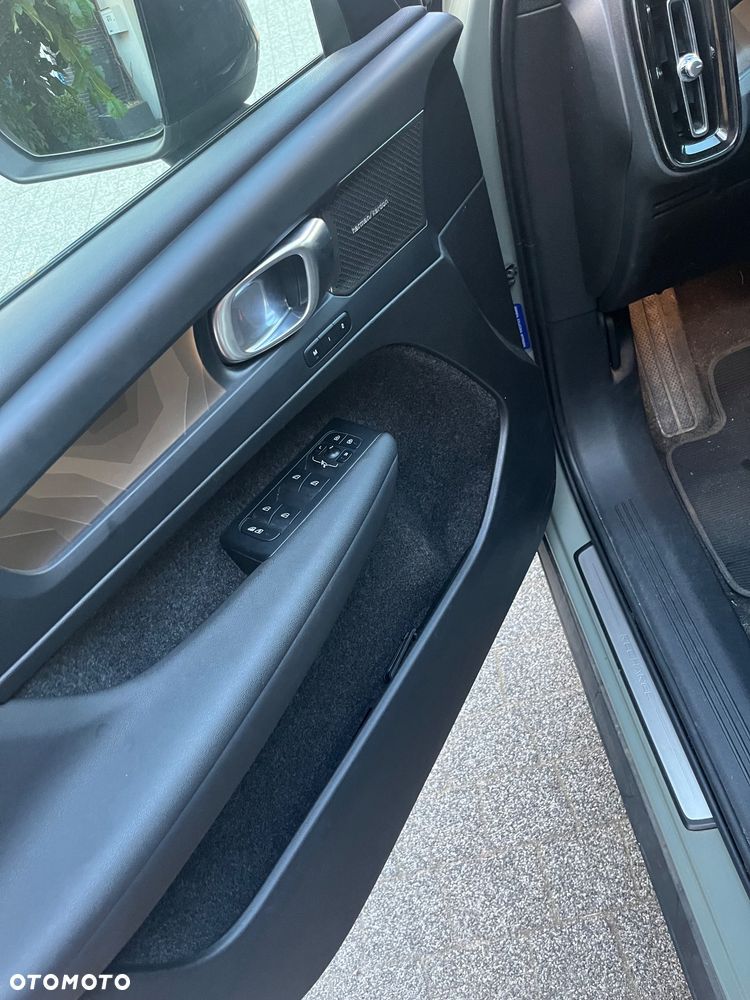 Volvo XC 40 73kWh P6 Recharge Ultimate - 10
