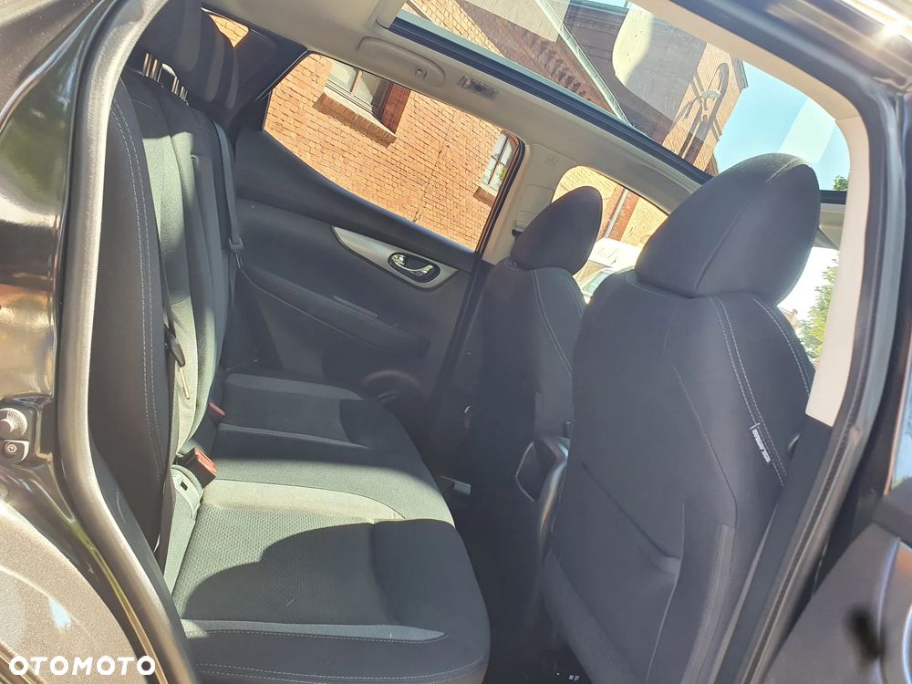 Nissan Qashqai 1.3 DIG-T N-WAY - 13