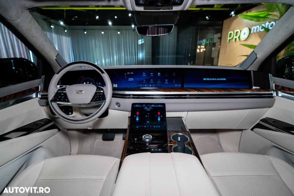 Cadillac Escalade - 31