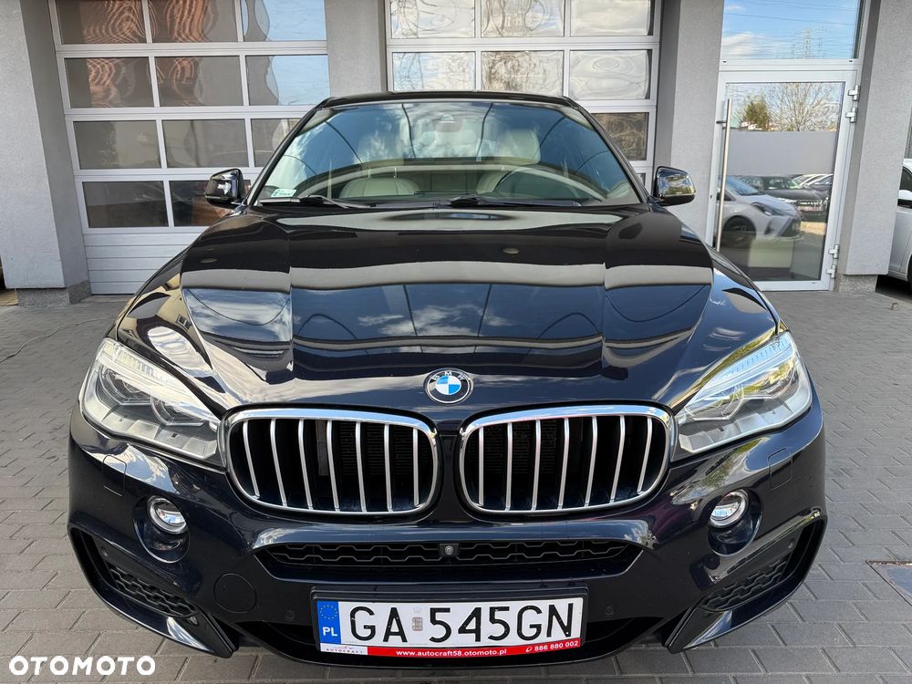 BMW X6 xDrive50i - 2