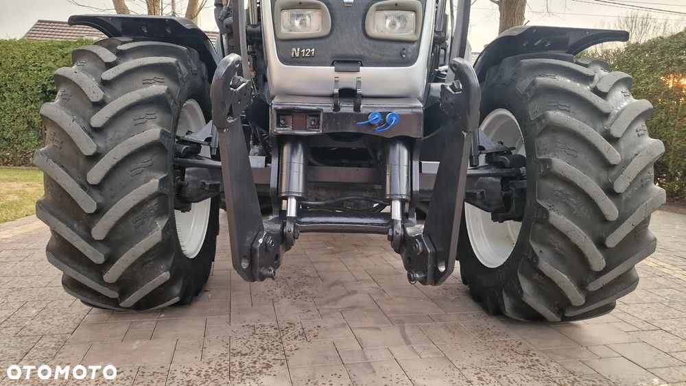 Valtra N121 HiTech, 130 koni, SISU 4cyl TURBO INTECOOLER, 141, 111, 101 - 40