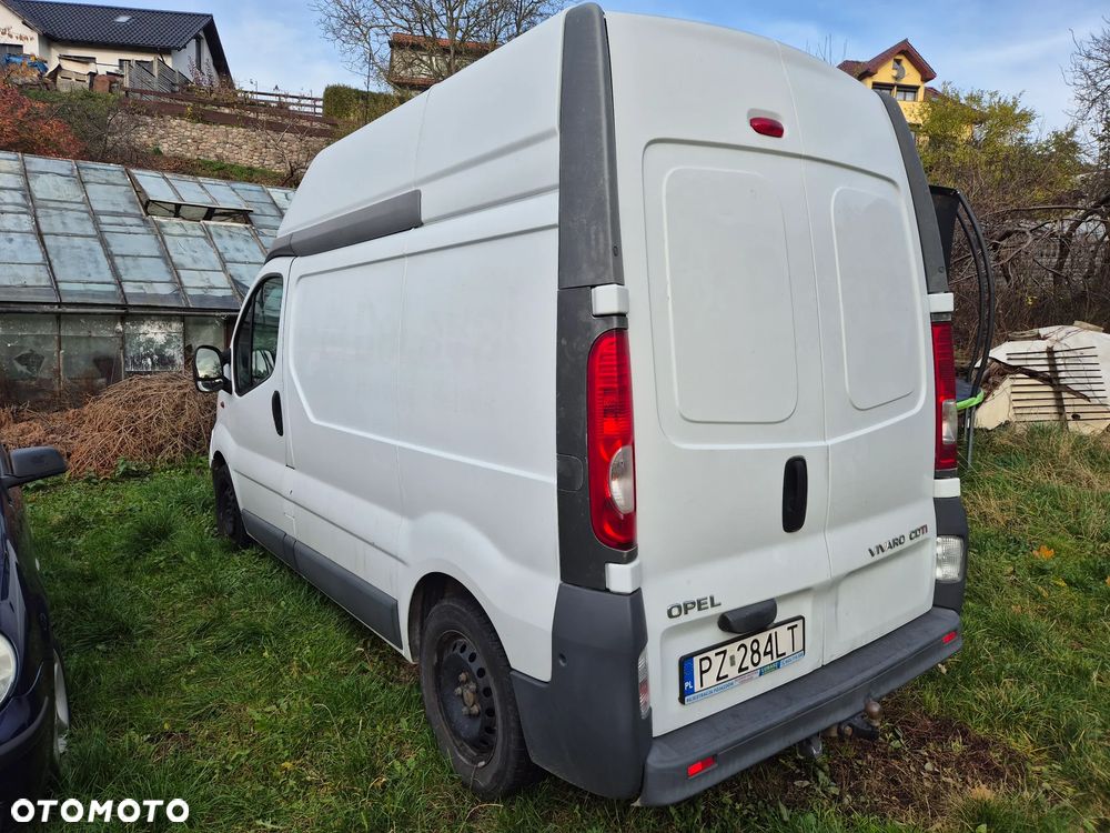 Opel Vivaro - 4