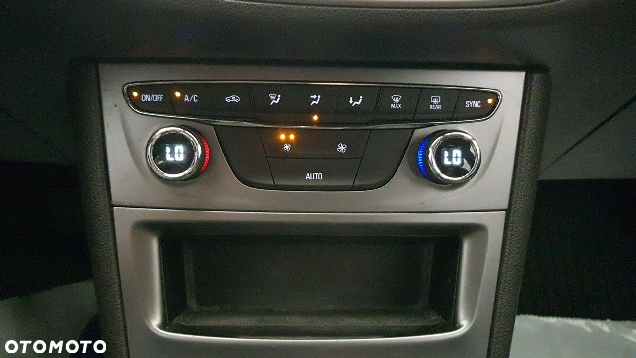 Opel Astra - 28