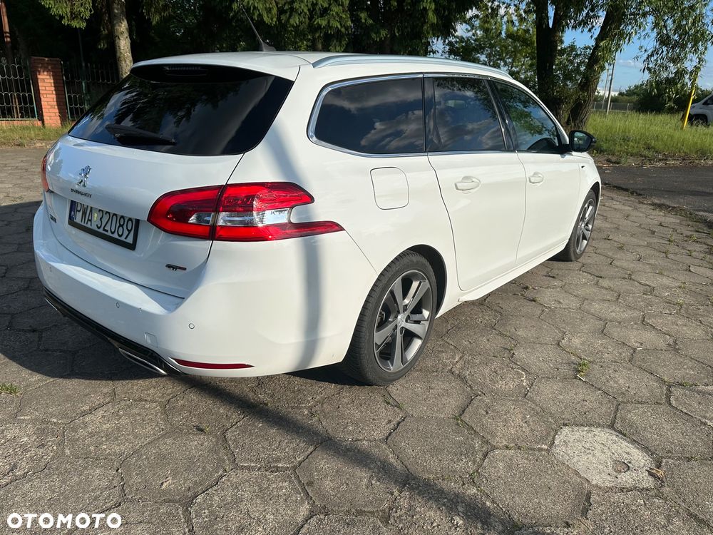 Peugeot 308 1.5 BlueHDi Active Pack S&S EAT8 - 4