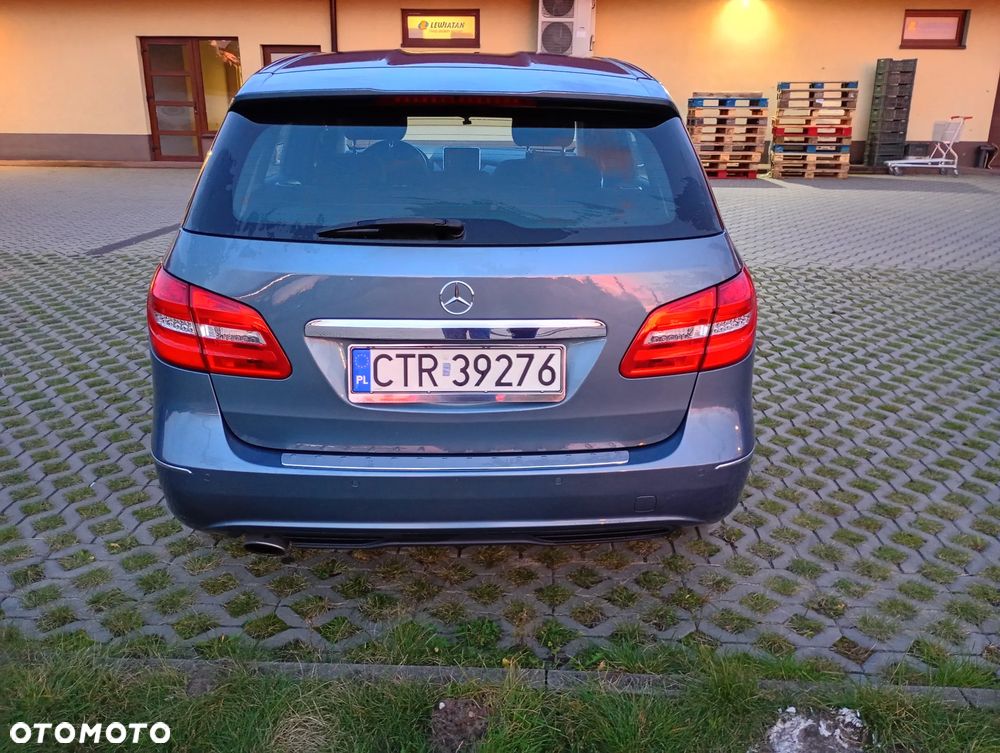 Mercedes-Benz Klasa B 180 - 6