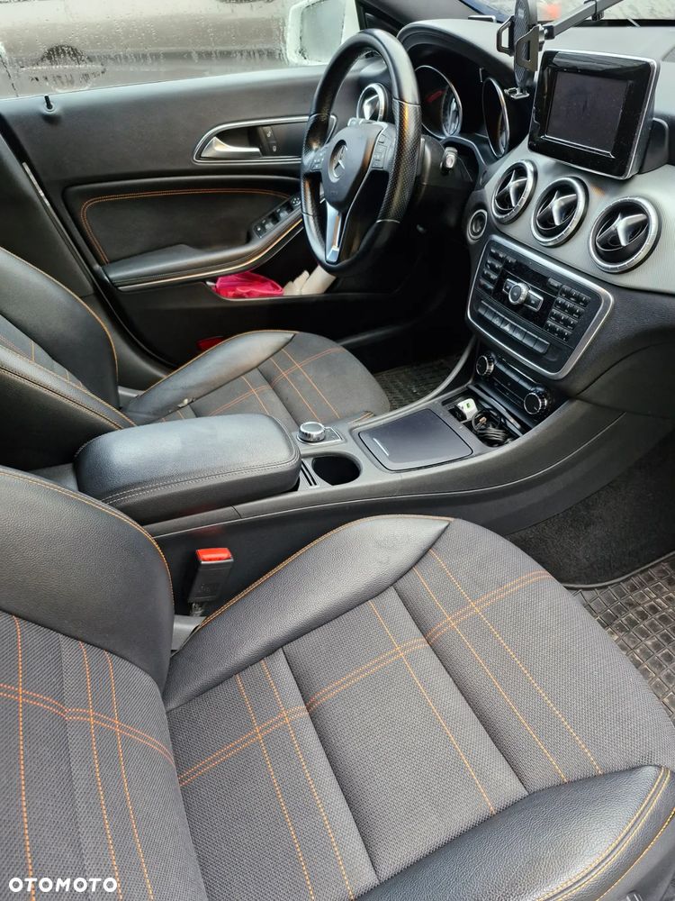 Mercedes-Benz CLA - 14