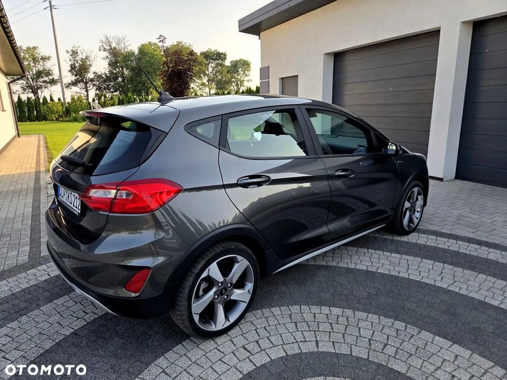 Ford Fiesta 1.5 TDCi ACTIVE - 6