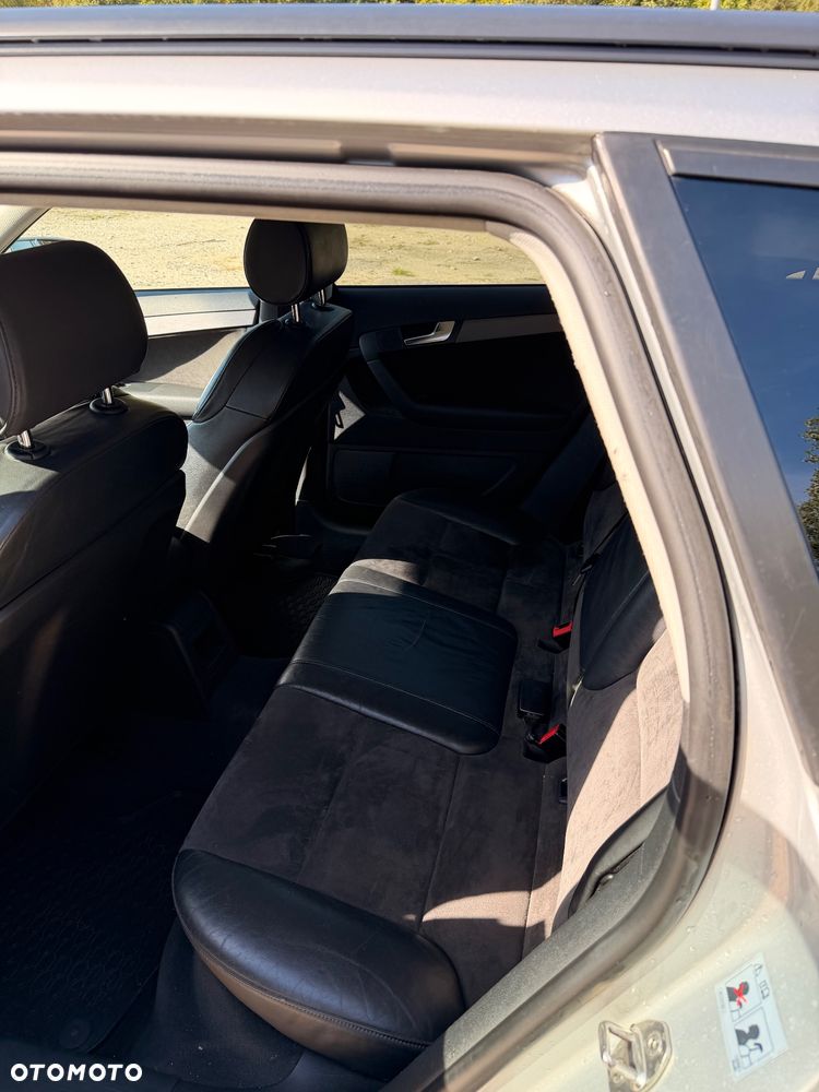 Audi A3 Sportback 2.0 TDI DPF quattro Ambition - 6