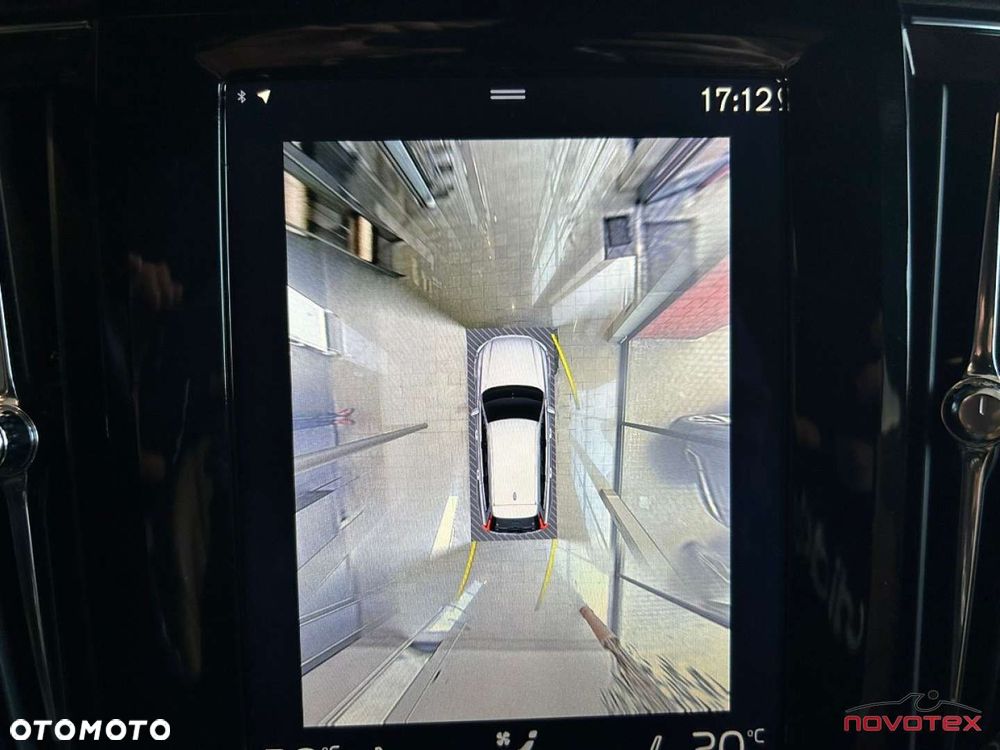 Volvo V90 Cross Country D4 AWD Geartronic Pro - 13