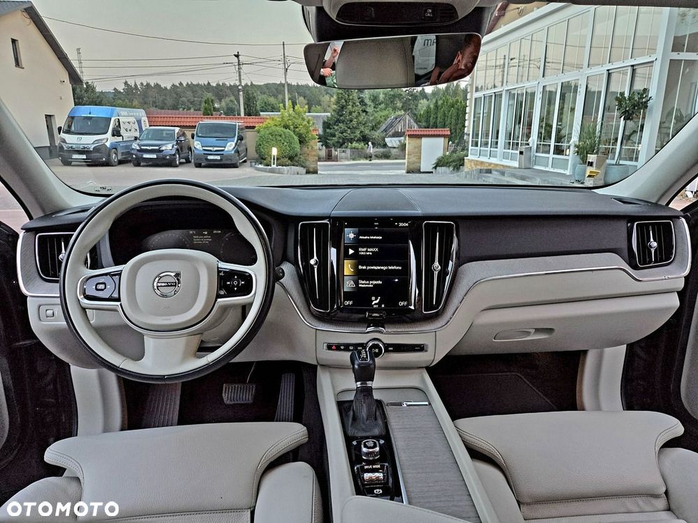 Volvo XC 60 - 7