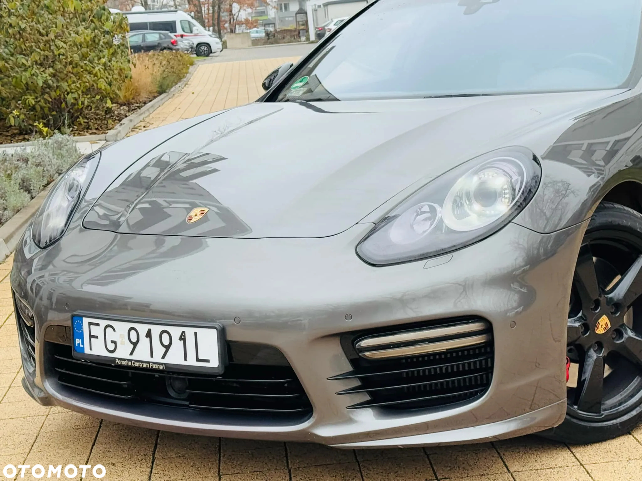 Porsche Panamera Turbo Executive - 4