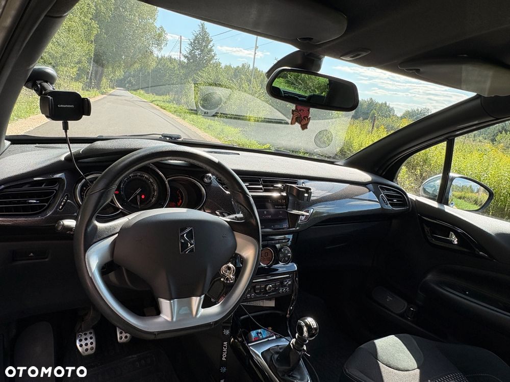 Citroën DS3 1.6 THP SportChic - 14