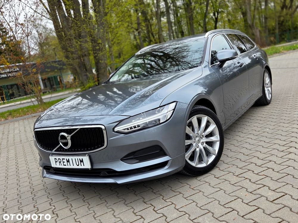 Volvo V90 D3 Geartronic Momentum Pro - 20