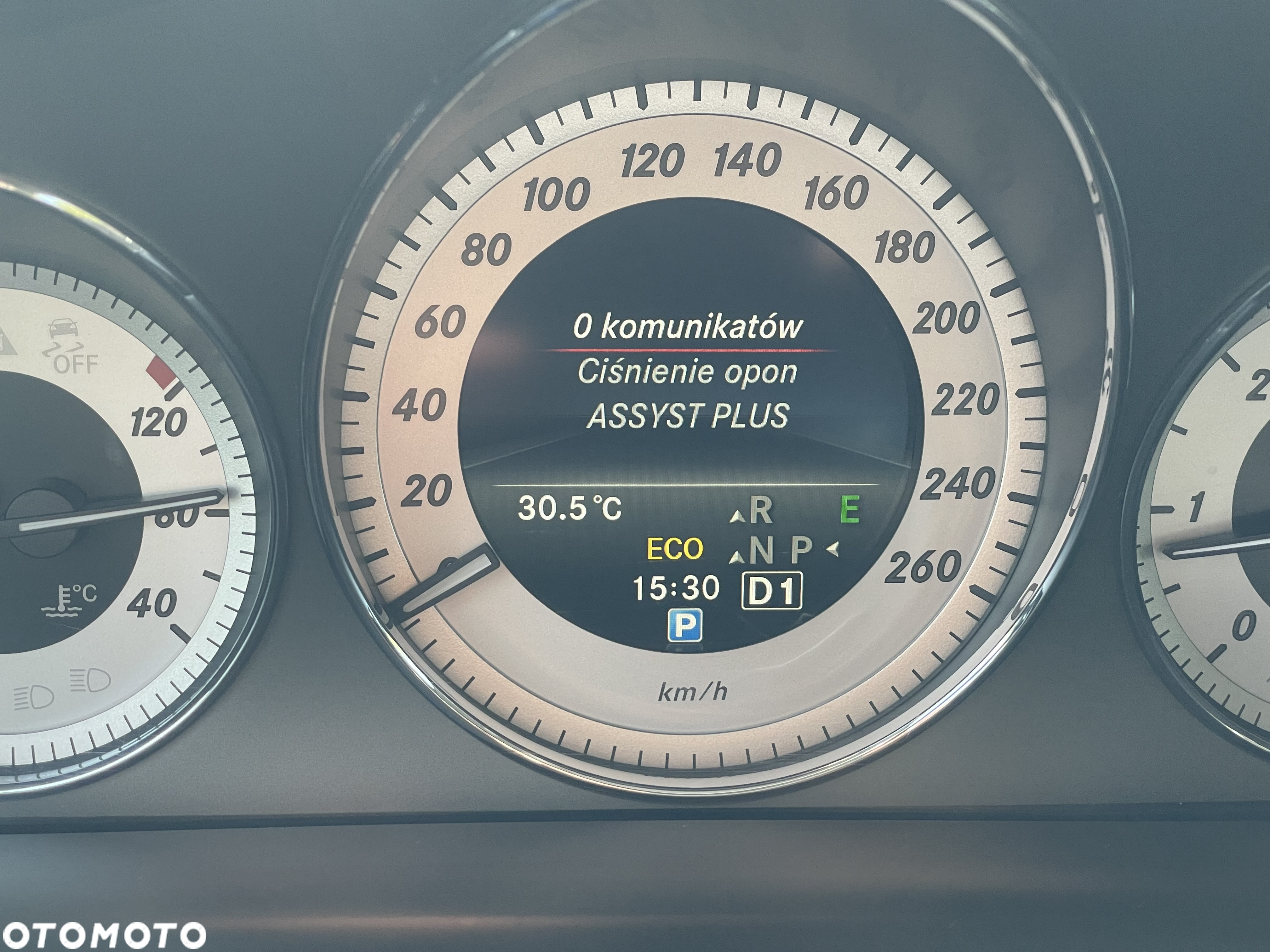 Mercedes-Benz GLK - 21