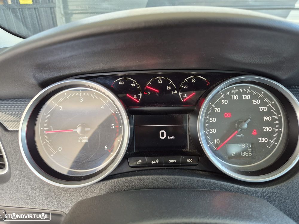 Peugeot 508 SW BlueHDi 120 Stop&Start Active - 19