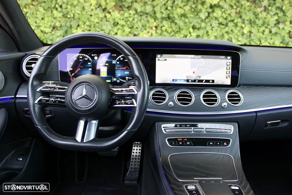 Mercedes-Benz E 300 de AMG Line — fotografia 16