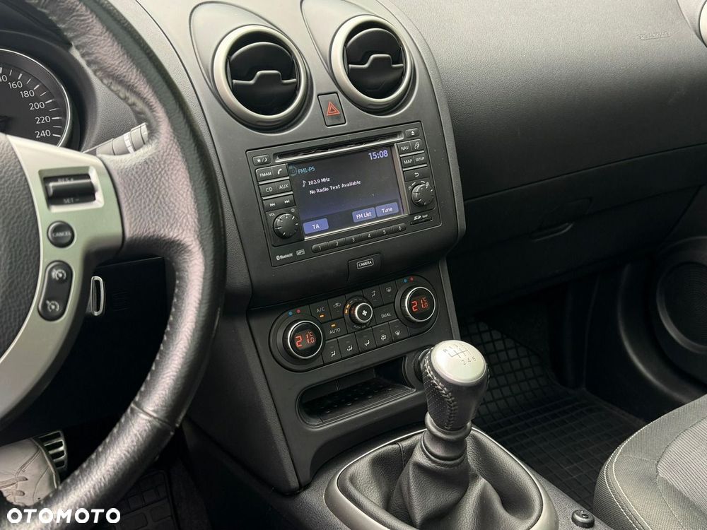 Nissan Qashqai 2.0 360 - 11