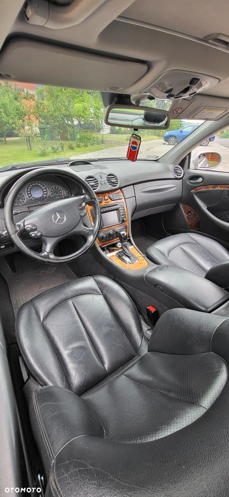 Mercedes-Benz CLK - 10