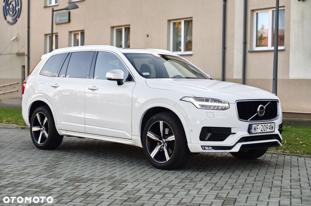 Volvo XC 90 D5 SCR AWD R-Design 7os - 20