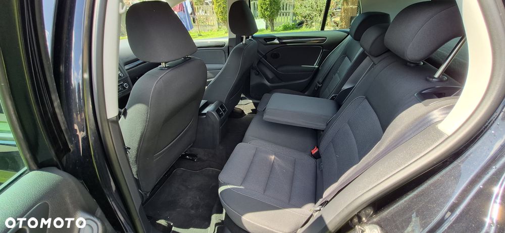 Volkswagen Golf 1.4 TSI United - 15