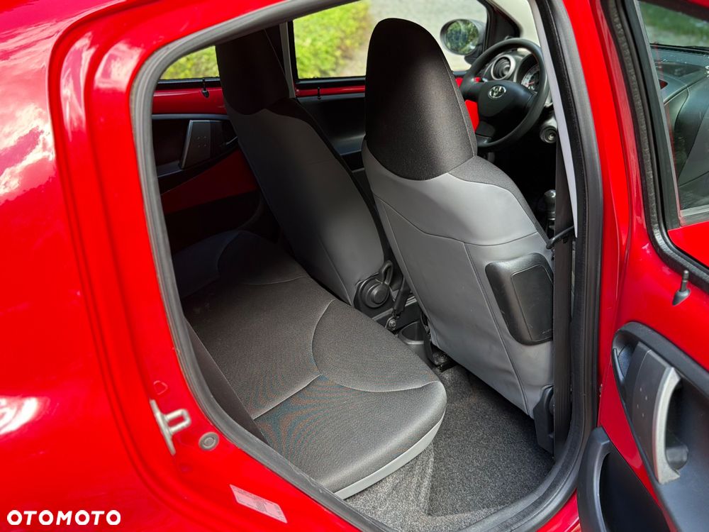 Toyota Aygo - 16