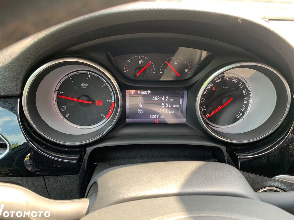 Opel Astra 1.6 CDTI Elite S&S - 11