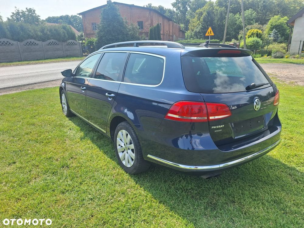 Volkswagen Passat 2.0 TDI DPF BlueMotion Technology Comfortline - 6