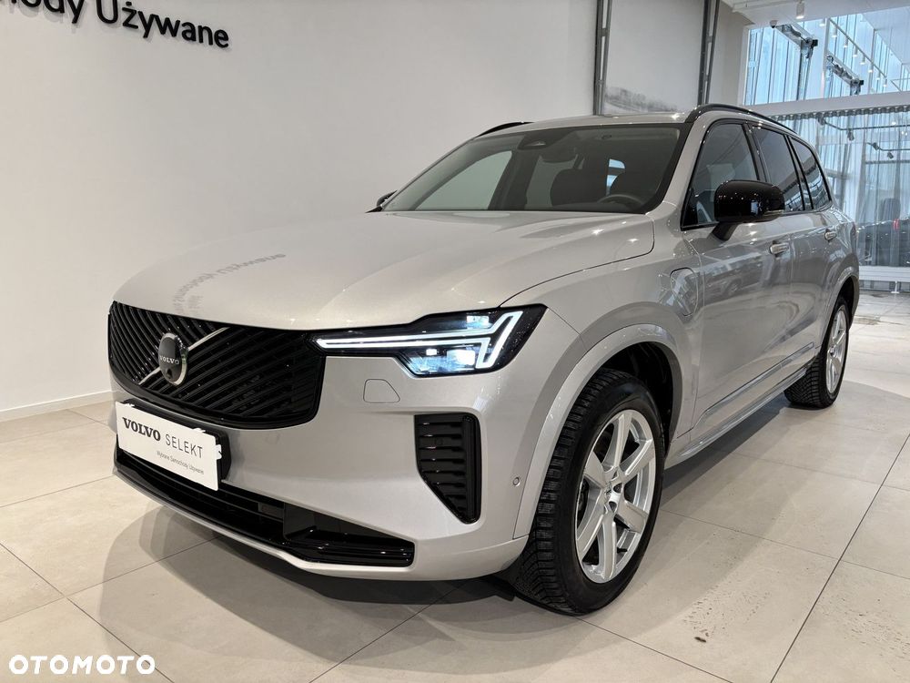 Volvo XC 90 - 8