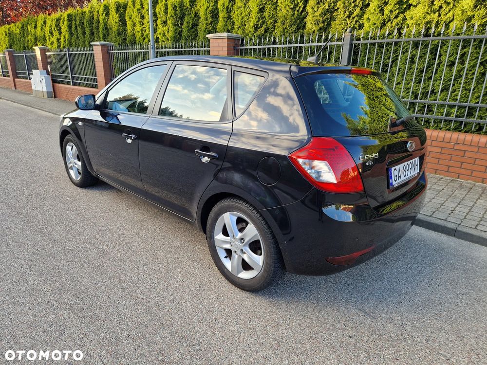 Kia Ceed 1.4 CVVT Vision - 4