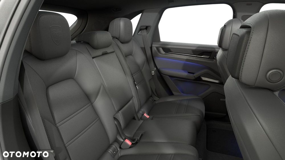 Porsche Cayenne - 9