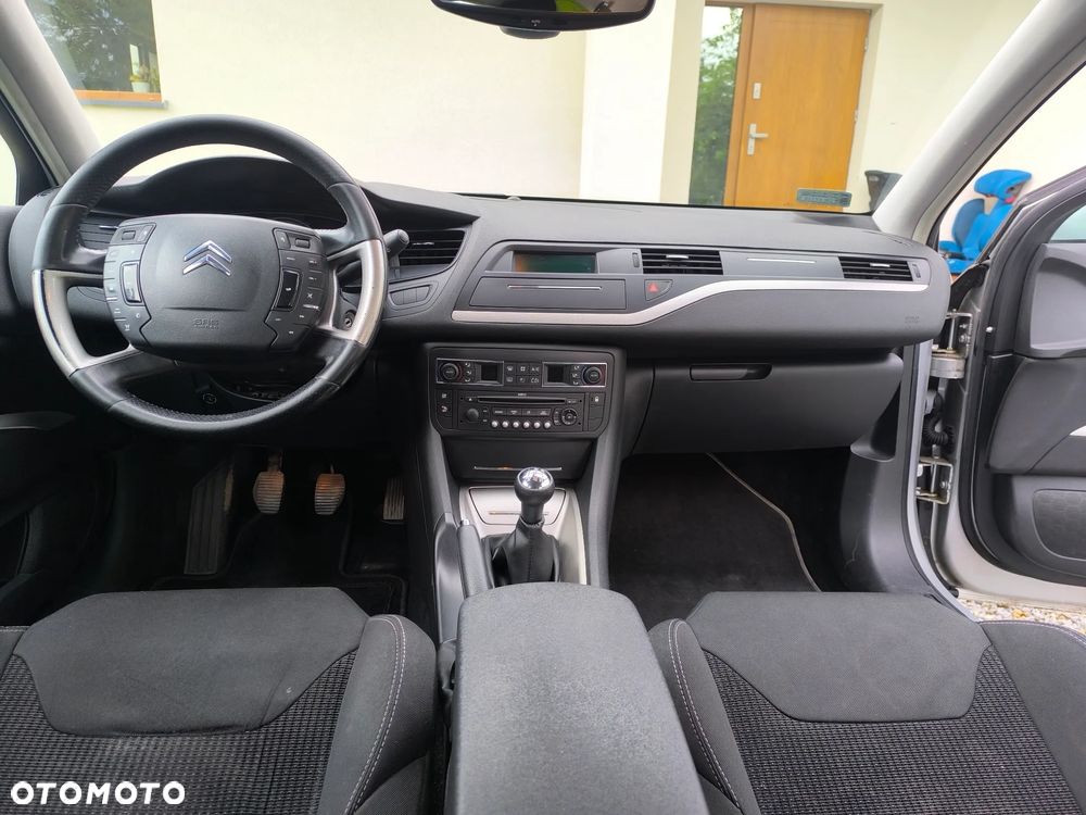 Citroën C5 2.0 16V Confort - 10