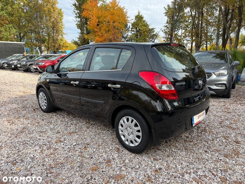 Hyundai I20 2012 photo 5