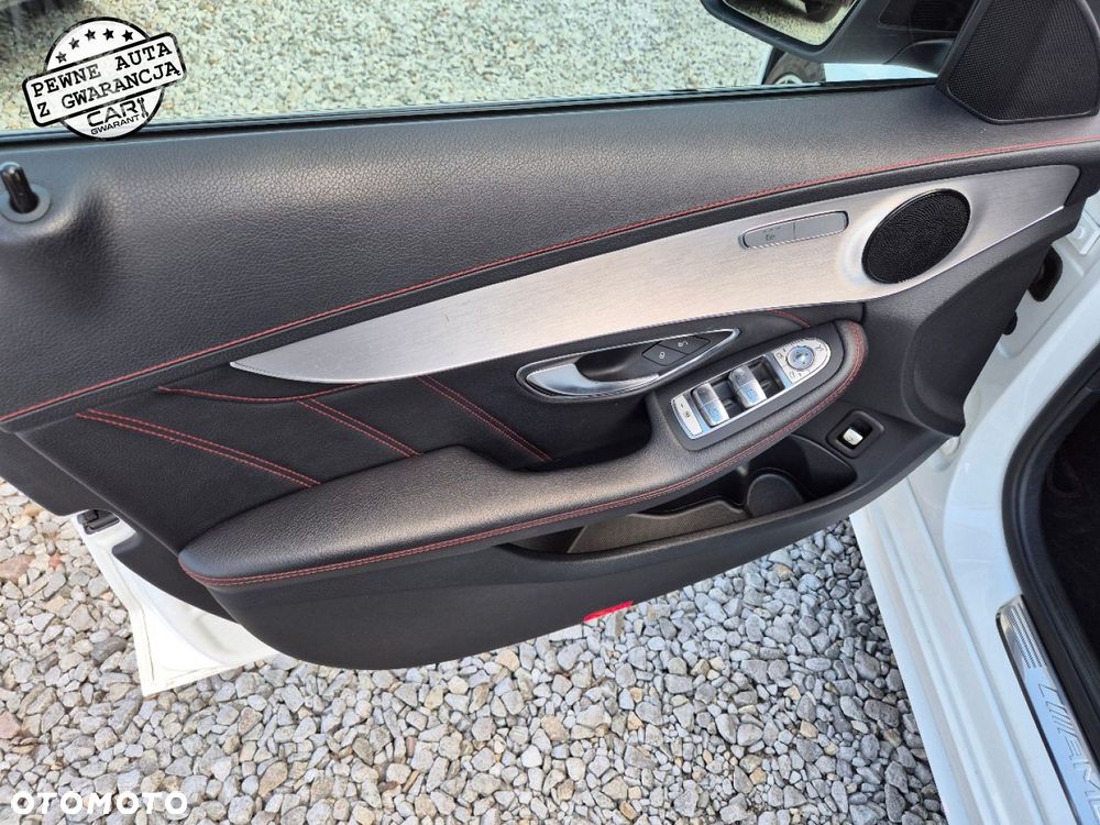 Mercedes-Benz Klasa C AMG 43 4-Matic - 14