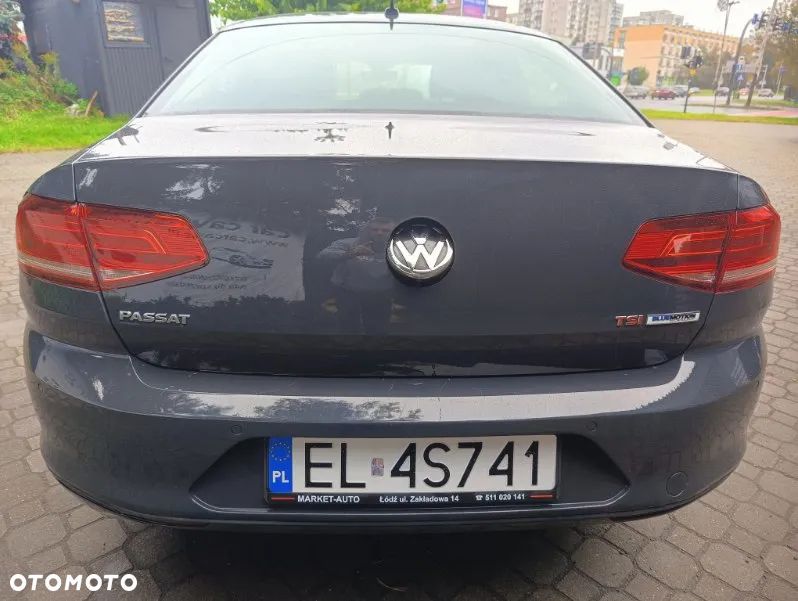 Volkswagen Passat - 5
