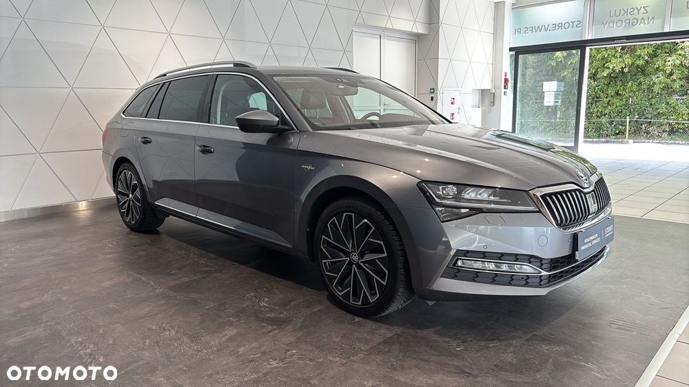 Skoda Superb 2.0 TDI SCR L&K DSG - 8