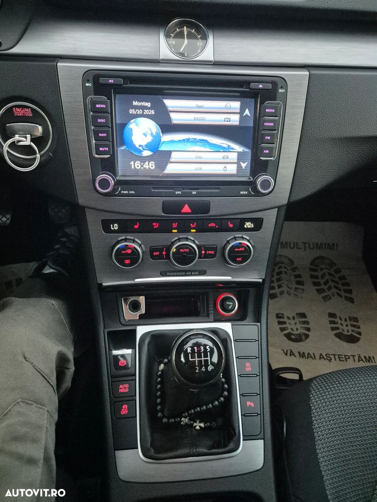 Volkswagen Passat - 6