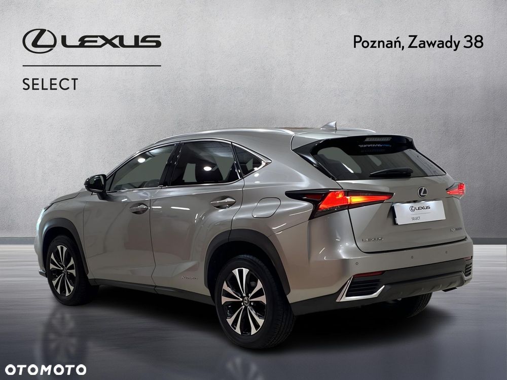 Lexus NX 300h F Impression AWD - 9