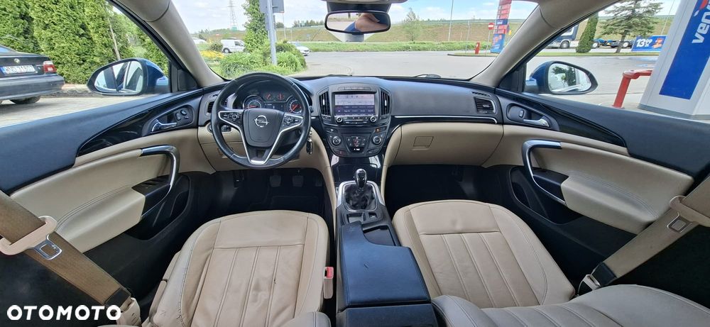 Opel Insignia 1.6 T Cosmo S&S - 10