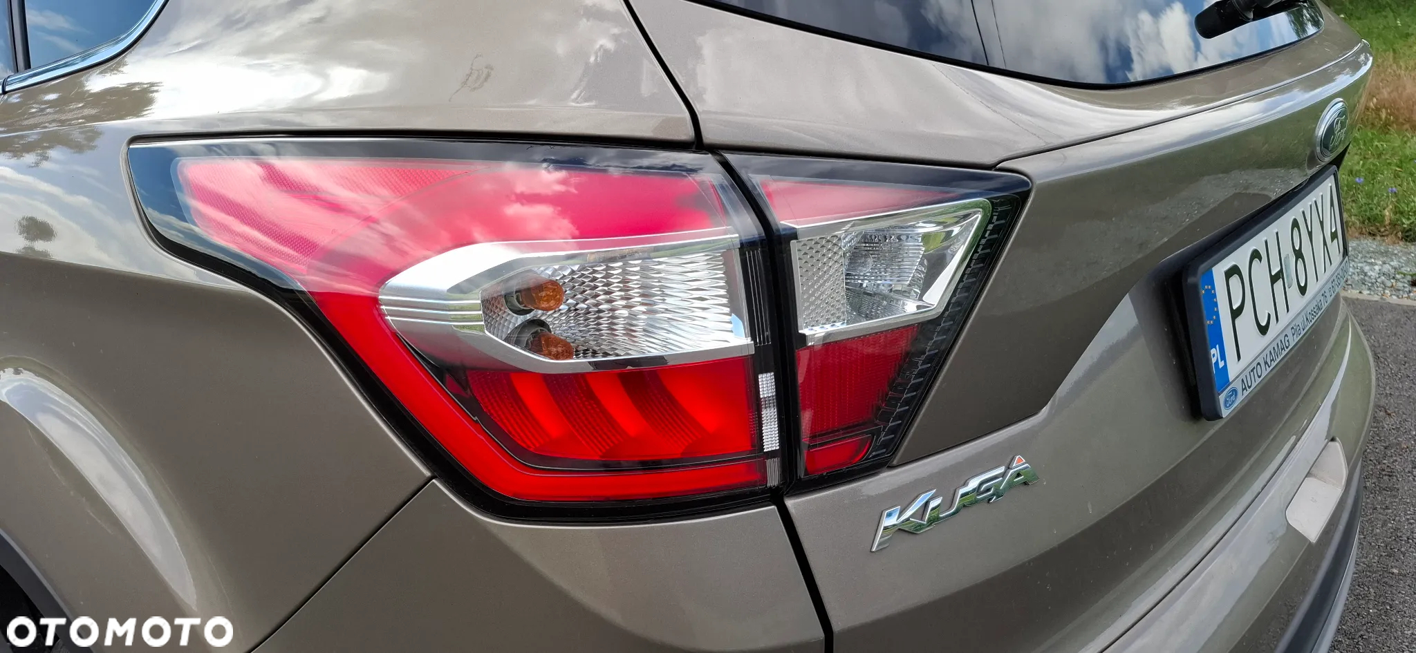 Ford Kuga - 24
