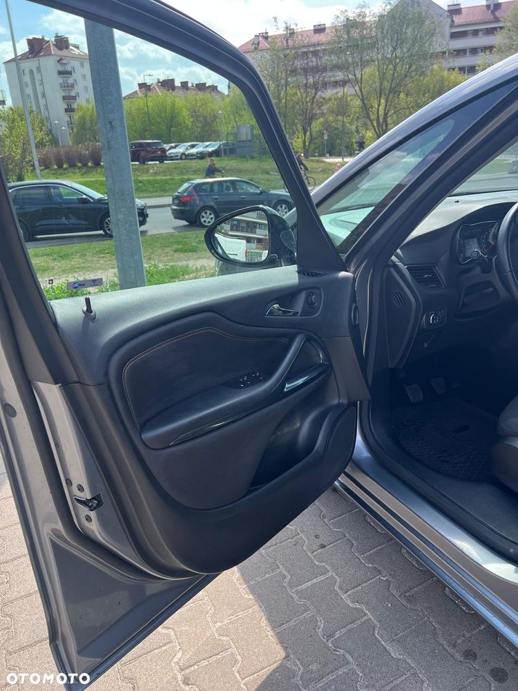 Opel Zafira - 15