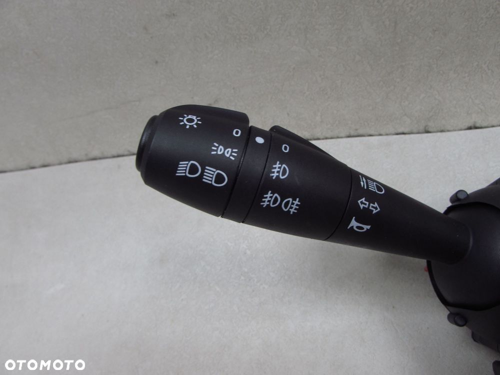 DACIA STANDERO II DUSTER I 12- PRZELACZNIK ZESPOLONY MANETKA TASMA 681726046R 479457095R - 4