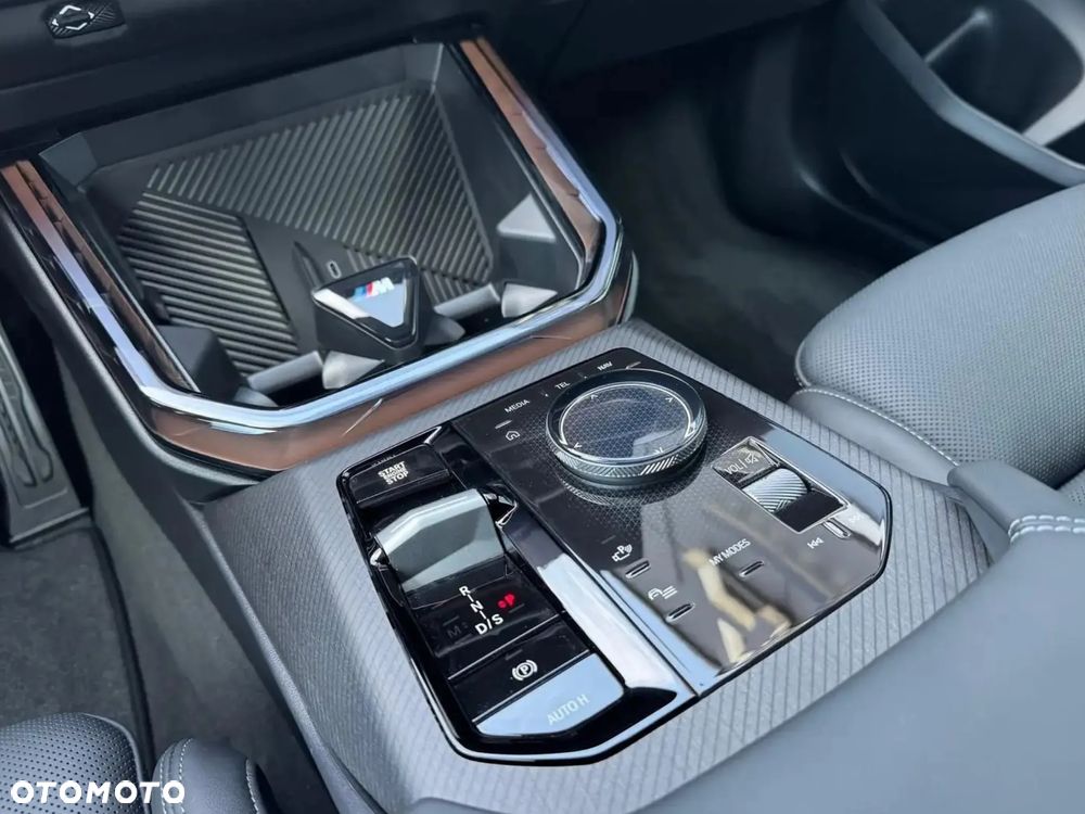 BMW X3 xM50 mHEV - 7