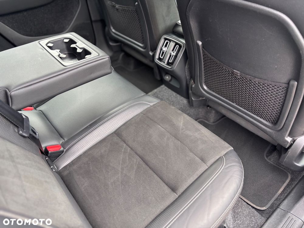 Volvo XC 40 D3 SCR Inscription - 28