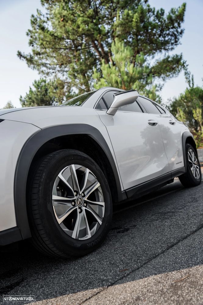 Lexus UX 300e Luxury - 11