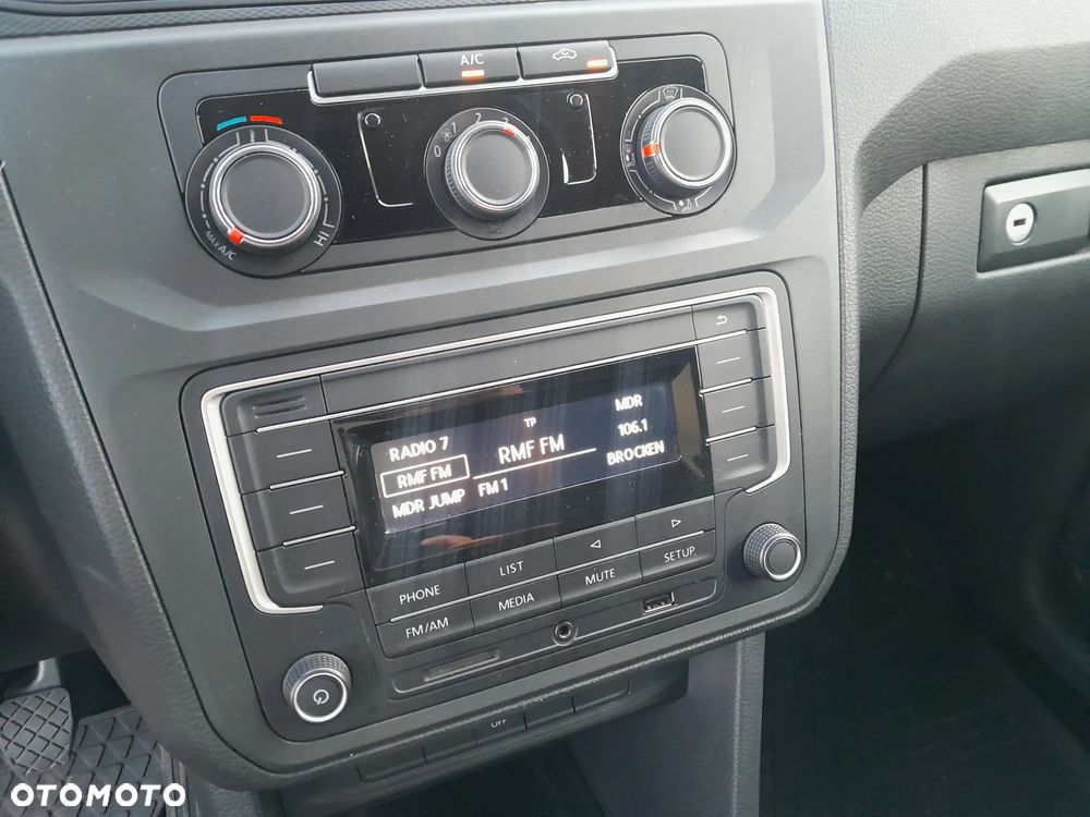 Volkswagen Caddy - 12