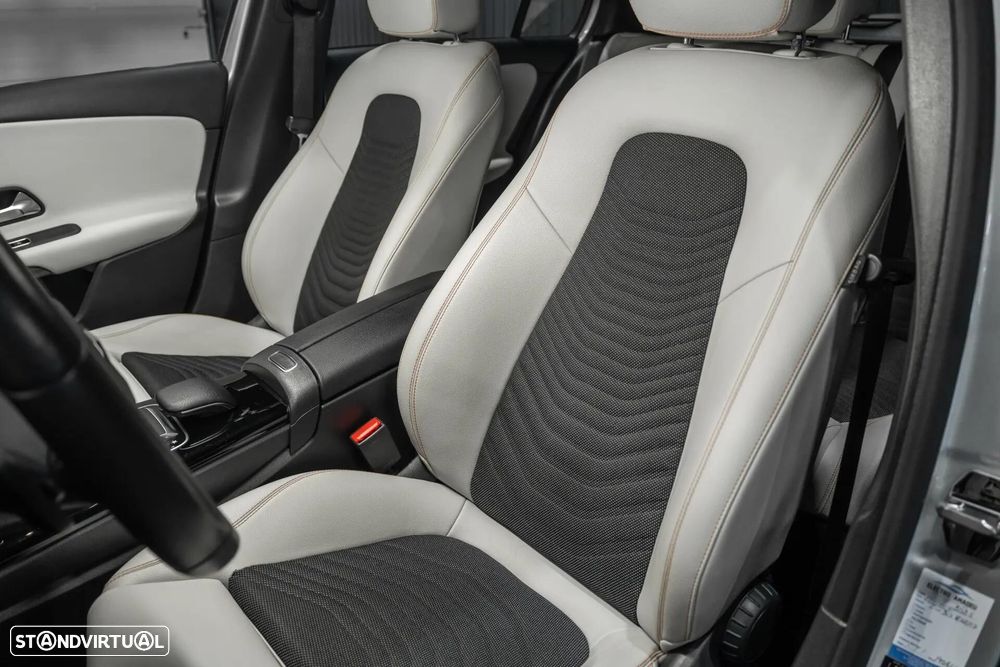 Mercedes-Benz A 180 d Style Plus Aut. - 23