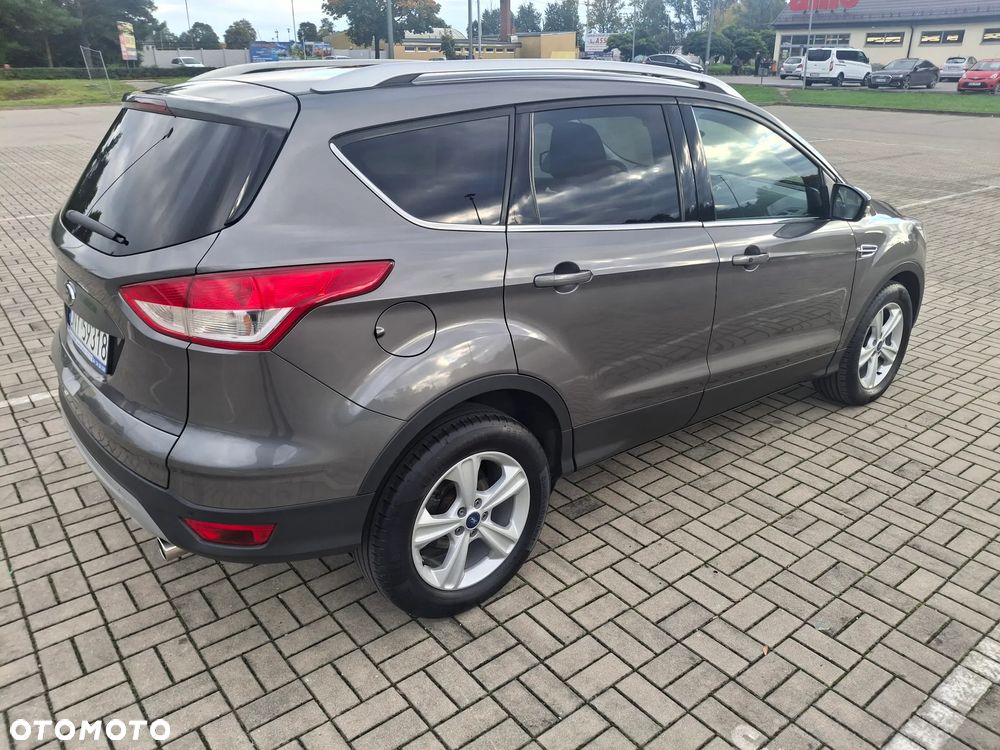 Ford Kuga 2.0 TDCi Titanium - 4