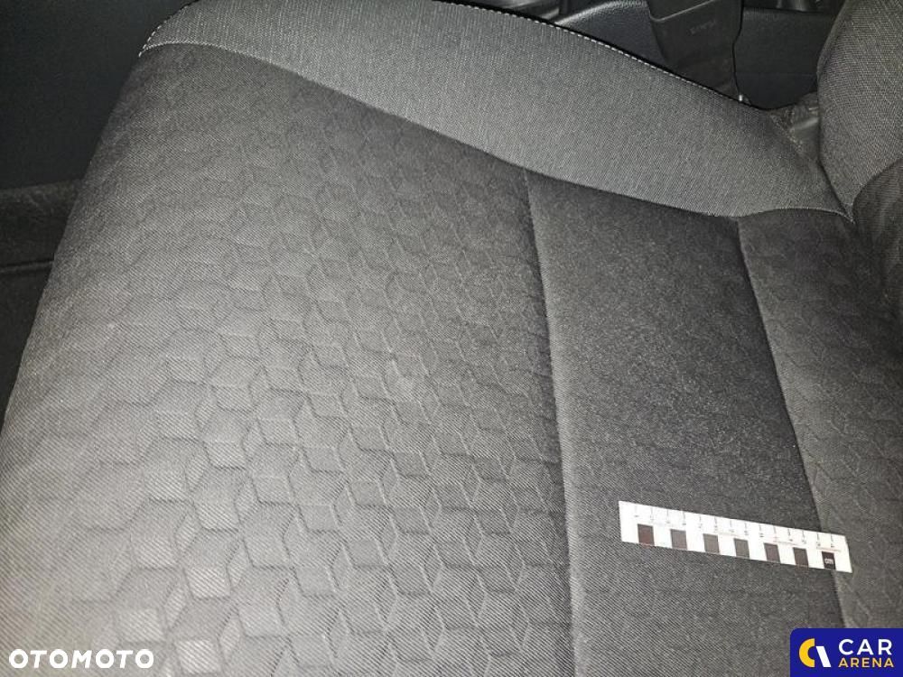 Toyota Yaris 1.5 Comfort - 21